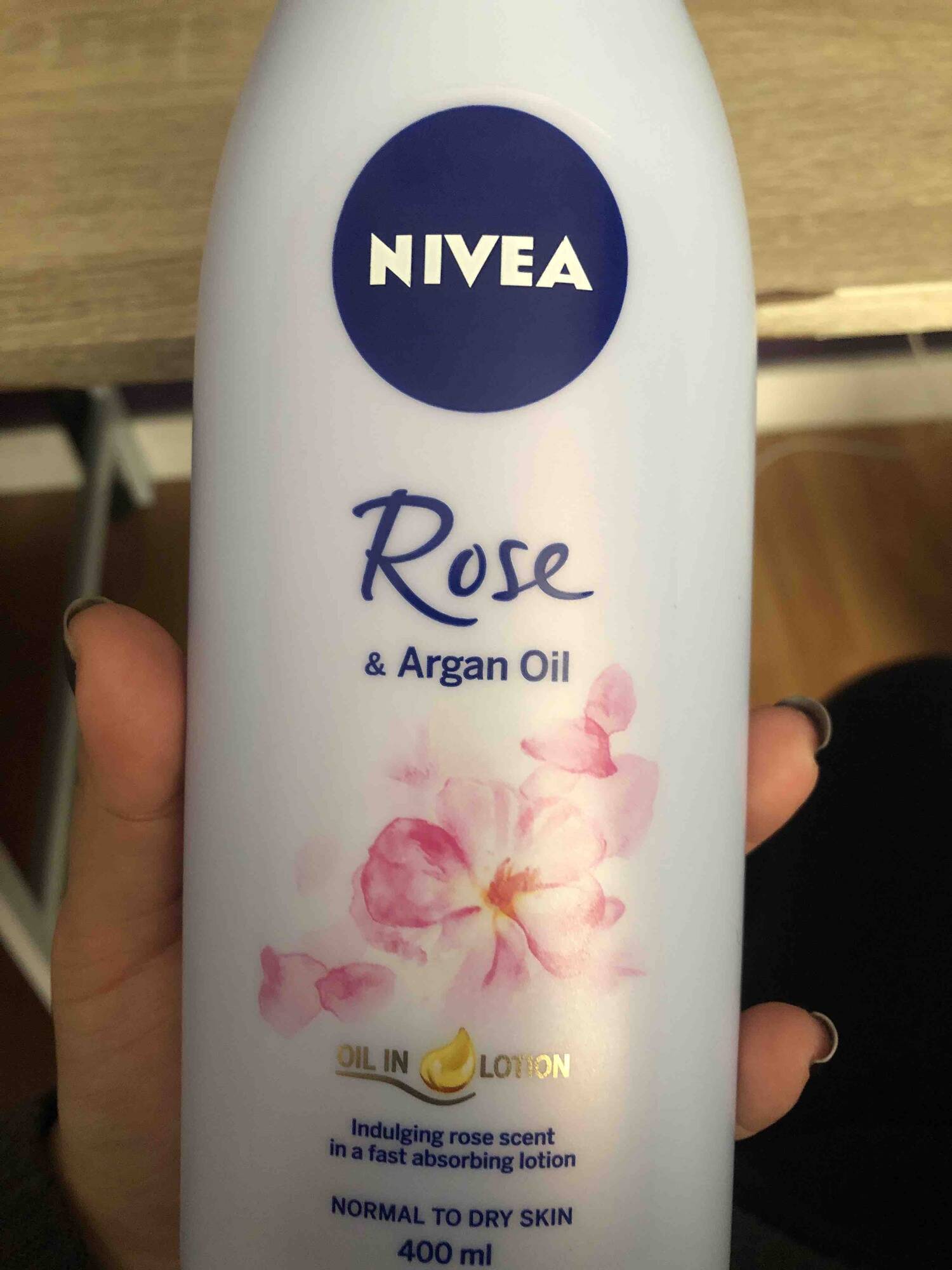 NIVEA - Rose & argan oil - Oil in lotion