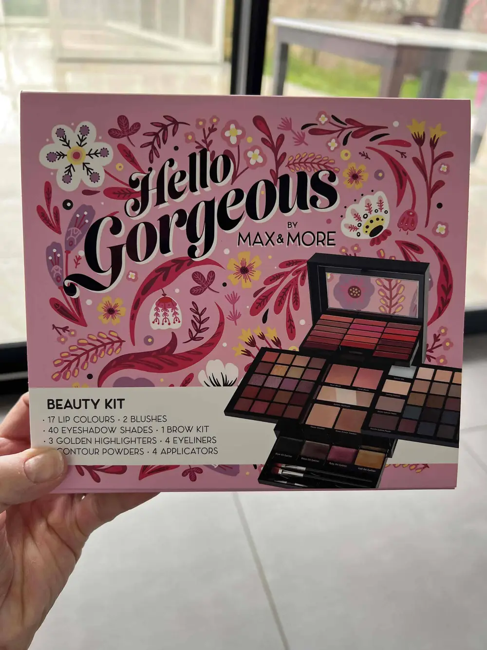 MAX & MORE - Hello gorgeous - Beauty kit