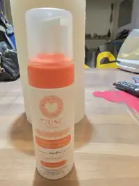 MUSK INTIME - Mousse nettoyante intime