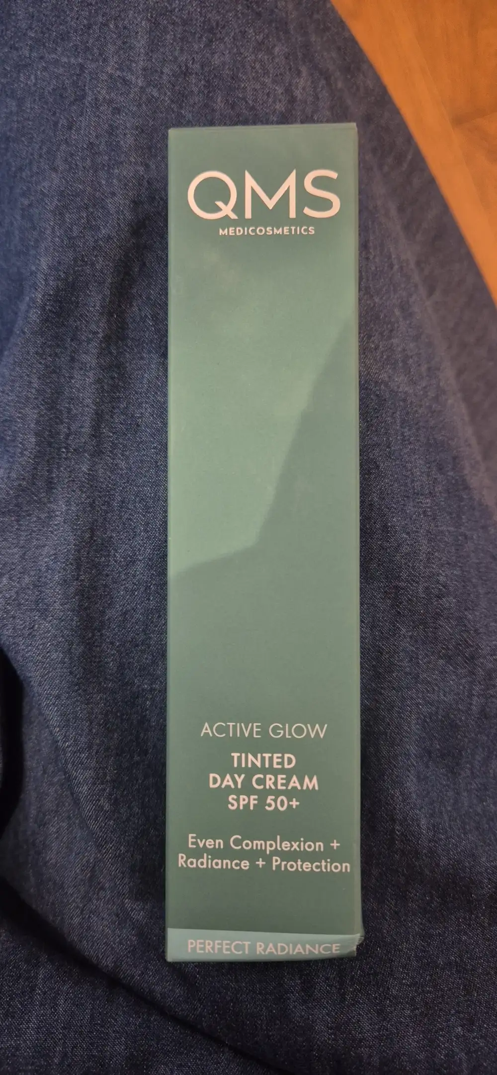 QMS MEDICOSMETICS - Tinted day cream spf50+