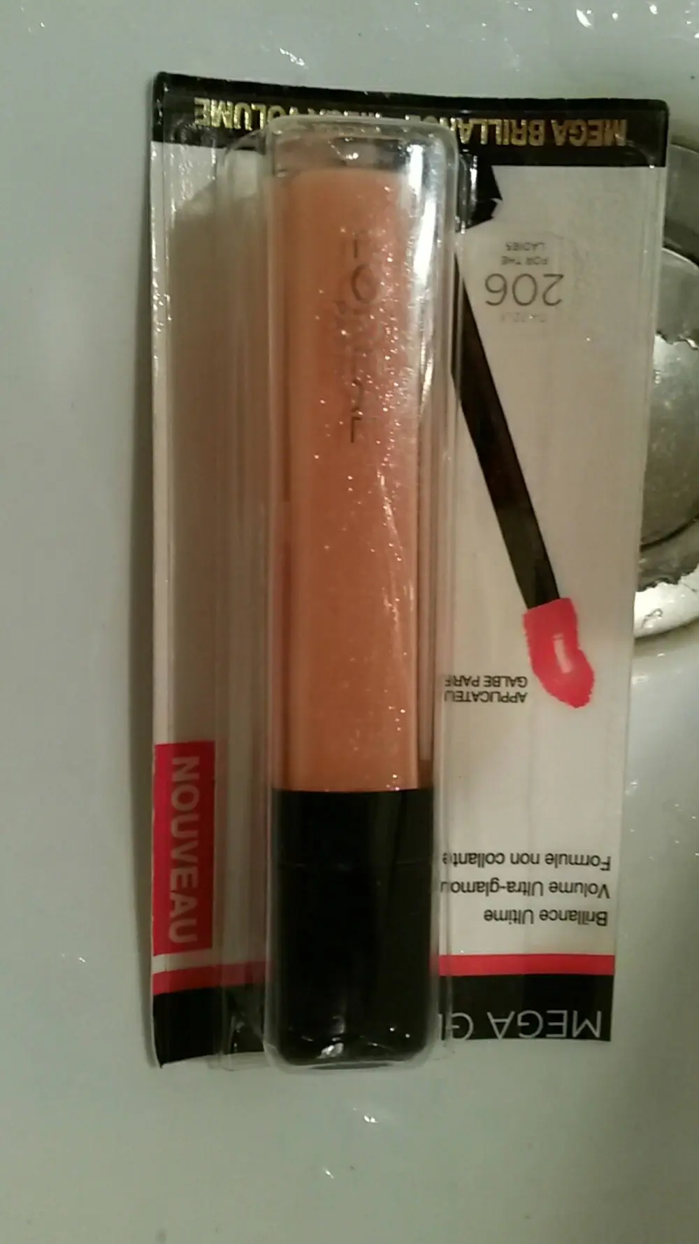 L'ORÉAL PARIS - Infaillible mega gloss - Brillance ultime et volume ultra-glamour 206