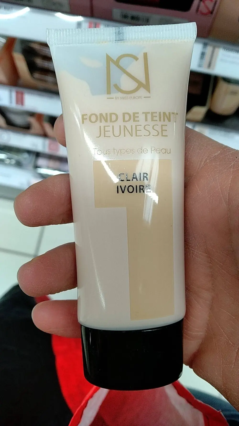 NS - Jeunesse - Fond de teint clair ivoire