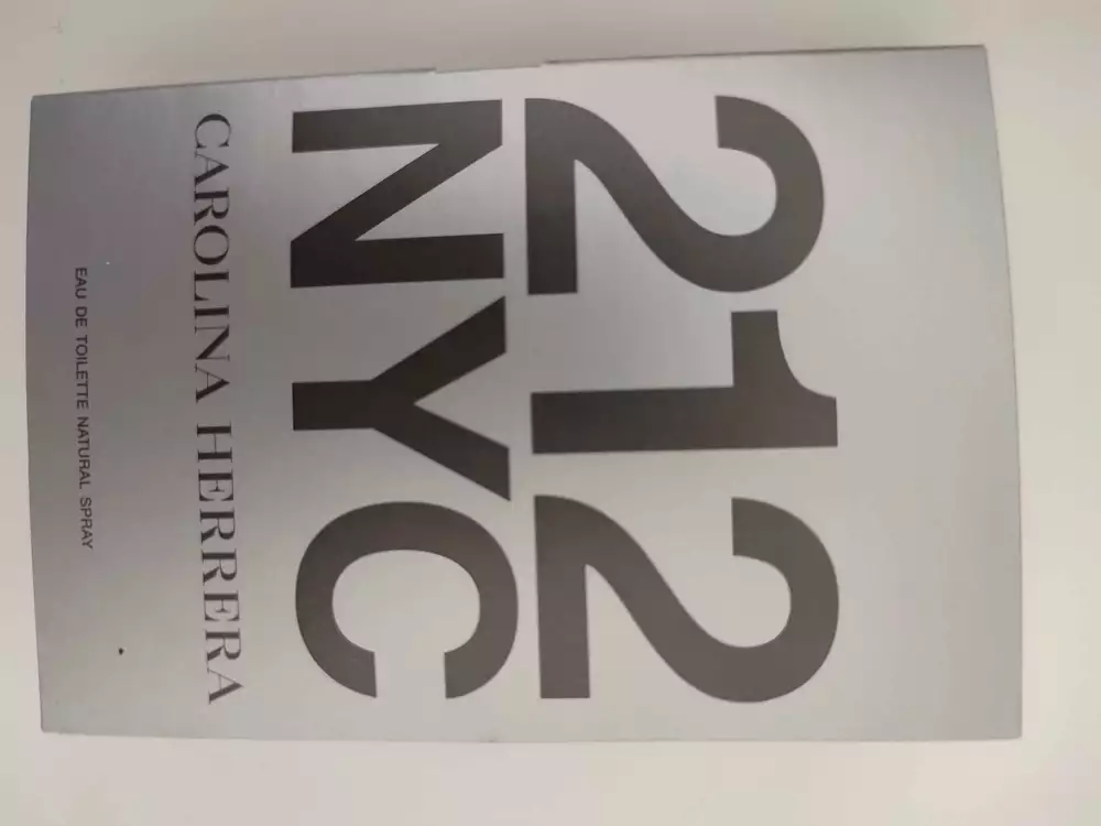 CAROLINA HERRERA - 212 NYC - Eau de toilette