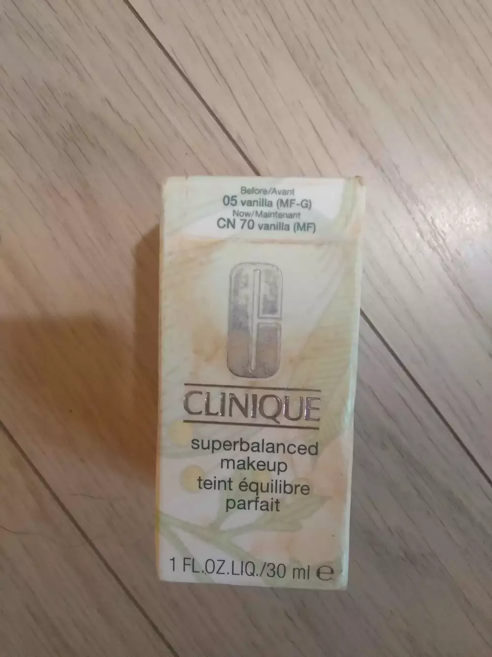 CLINIQUE - Teint équilibre parfait 05 vanilla