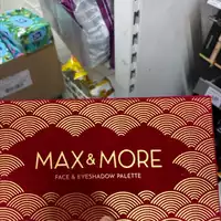 MAX ET MORE - Face et eyeshadow palette