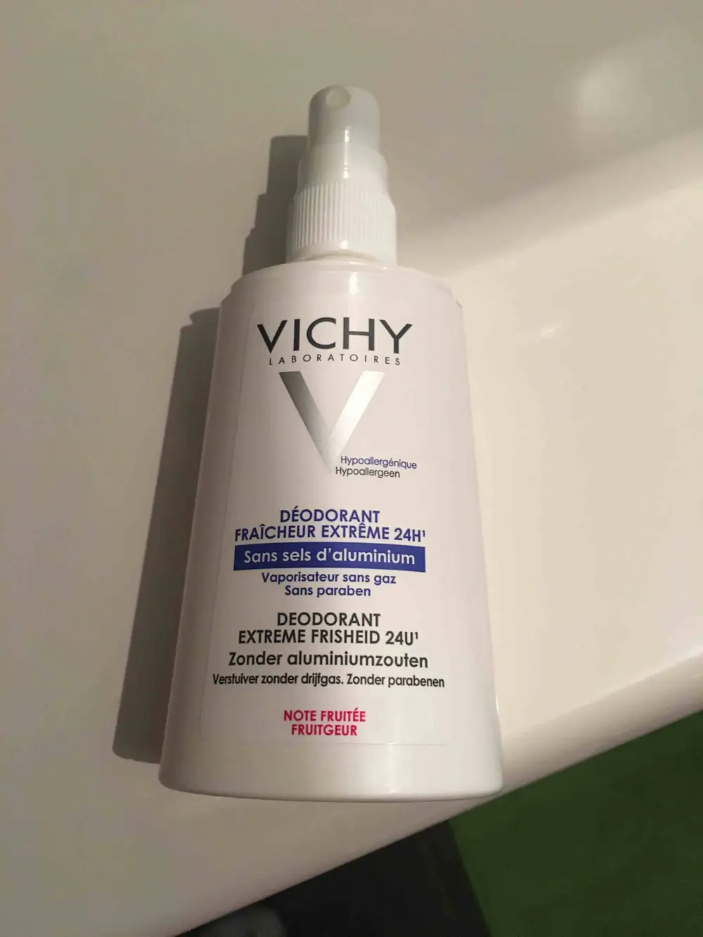 VICHY - Déodorant fraîcheur extrême note fruitée