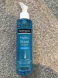 NEUTROGENA - Hydro boost - Cleanser water gel