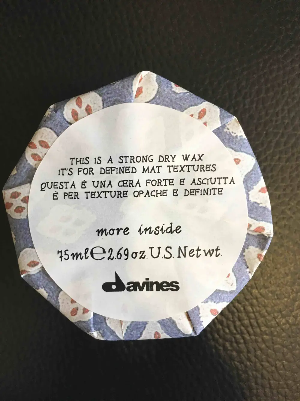 DAVINES - This is a strong dry wax