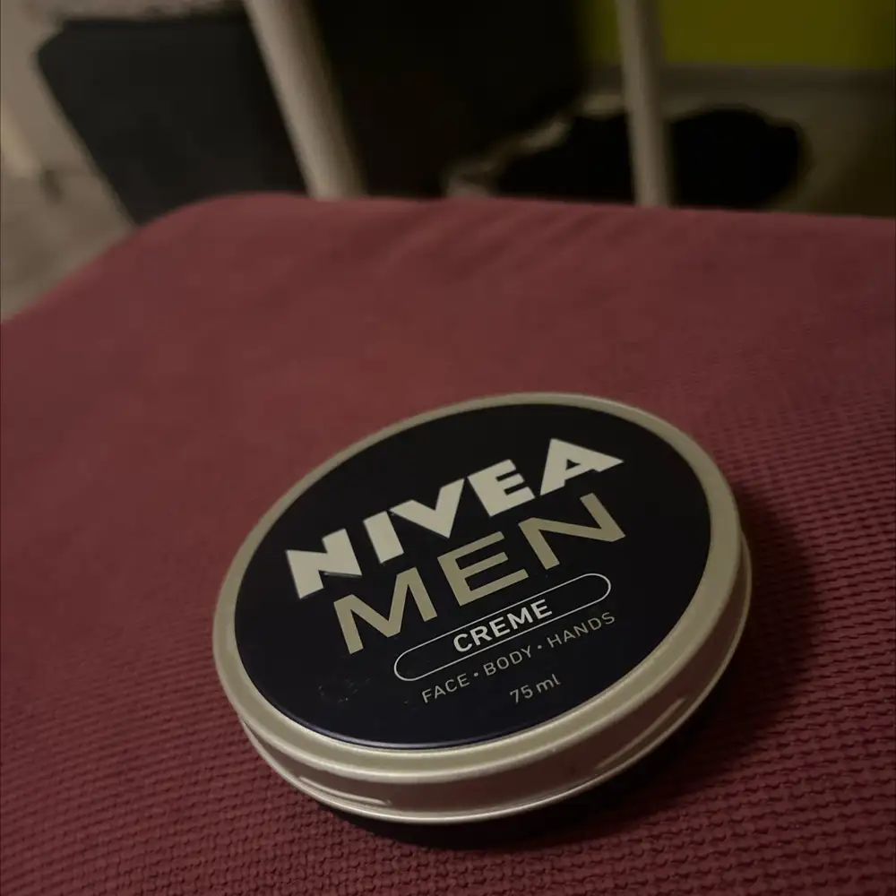 NIVEA - Men- Creme face body hands