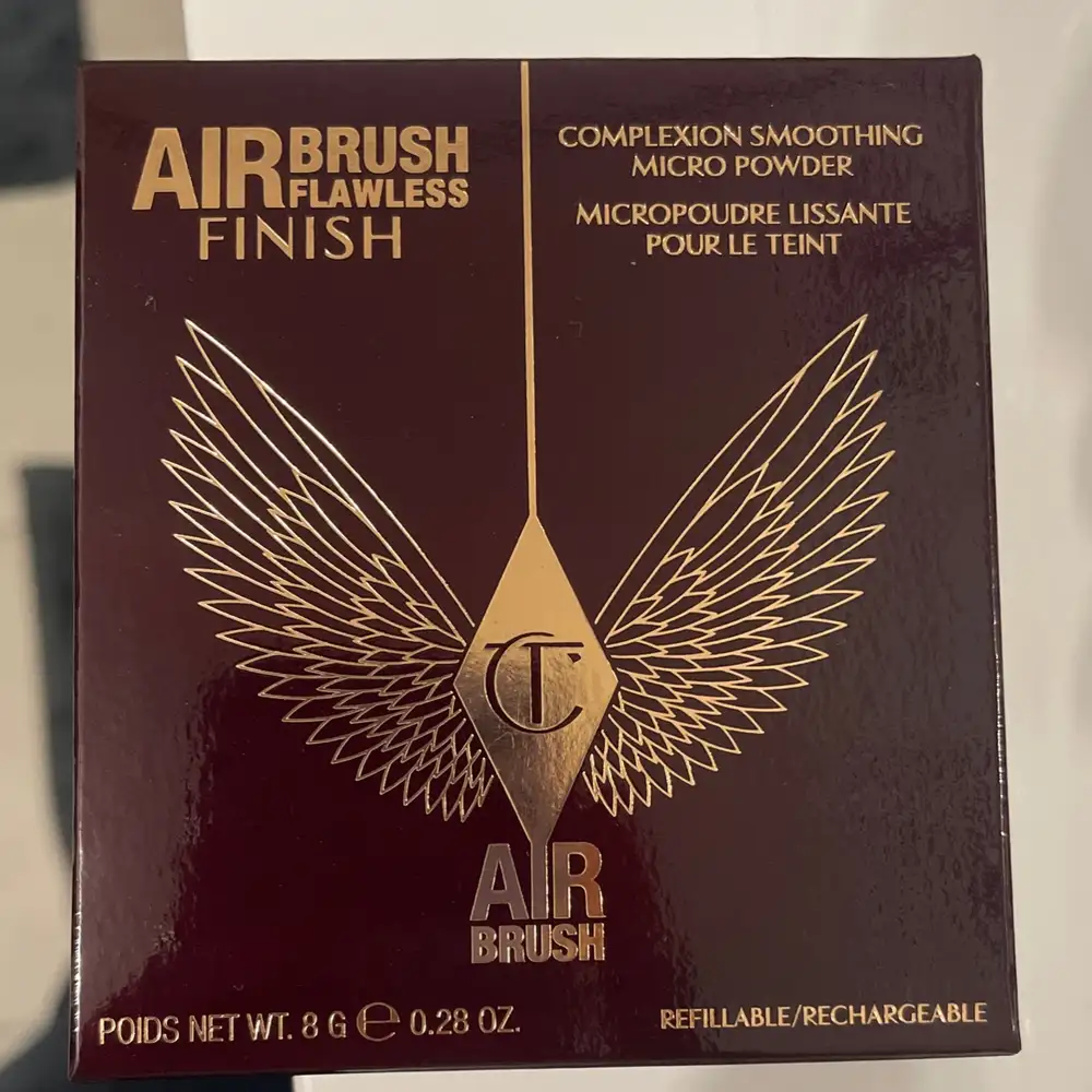 CHARLOTTE TILBURY - Air brush flawless finish - Micropoudre lissante pour le teint