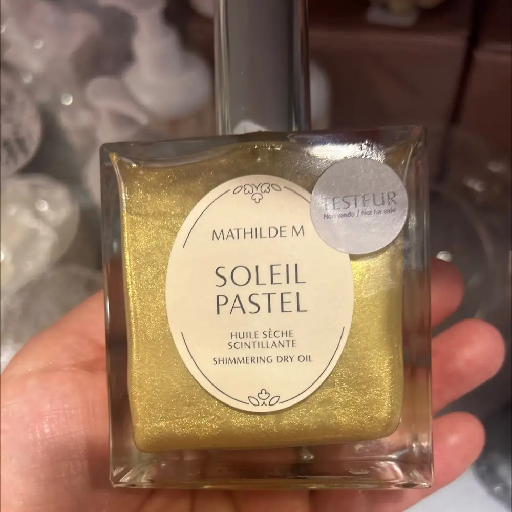 MATHILDE M. - Soleil pastel - Huile sèche scintillante