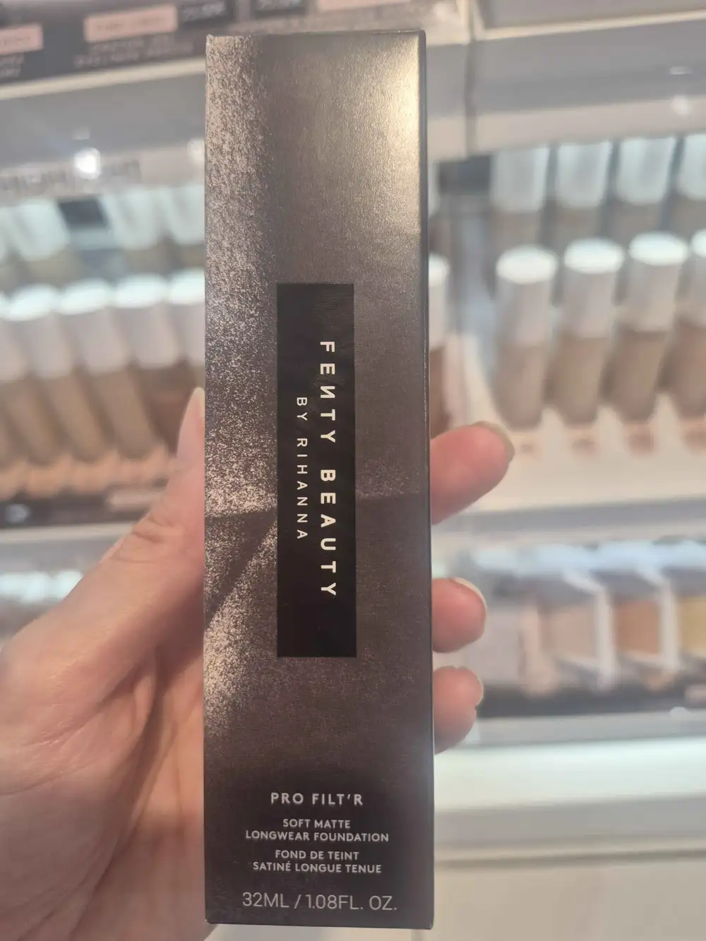 FENTY BEAUTY BY RIHANNA - Pro filt'r - Fond de teint satiné longue tenue
