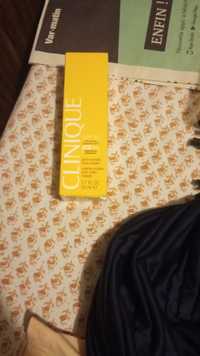 CLINIQUE - Crème solaire anti-rides visage SPF 30