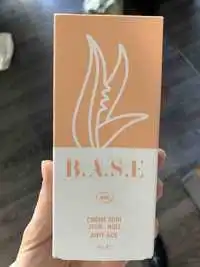 B.A.S.E - Crème soin jour nuit anti-âge