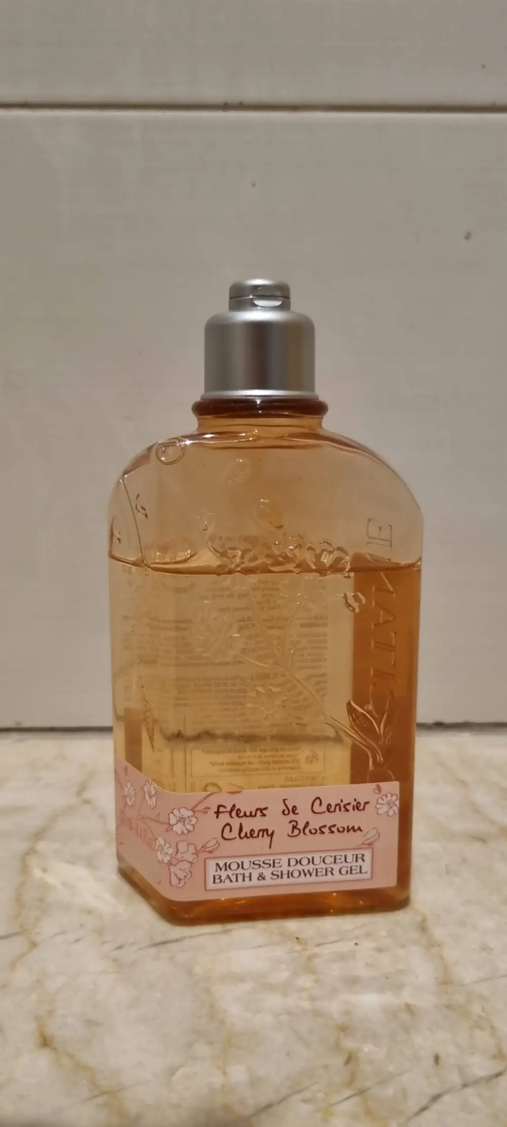 L'OCCITANE - Mousse douceur - Bath & shower gel