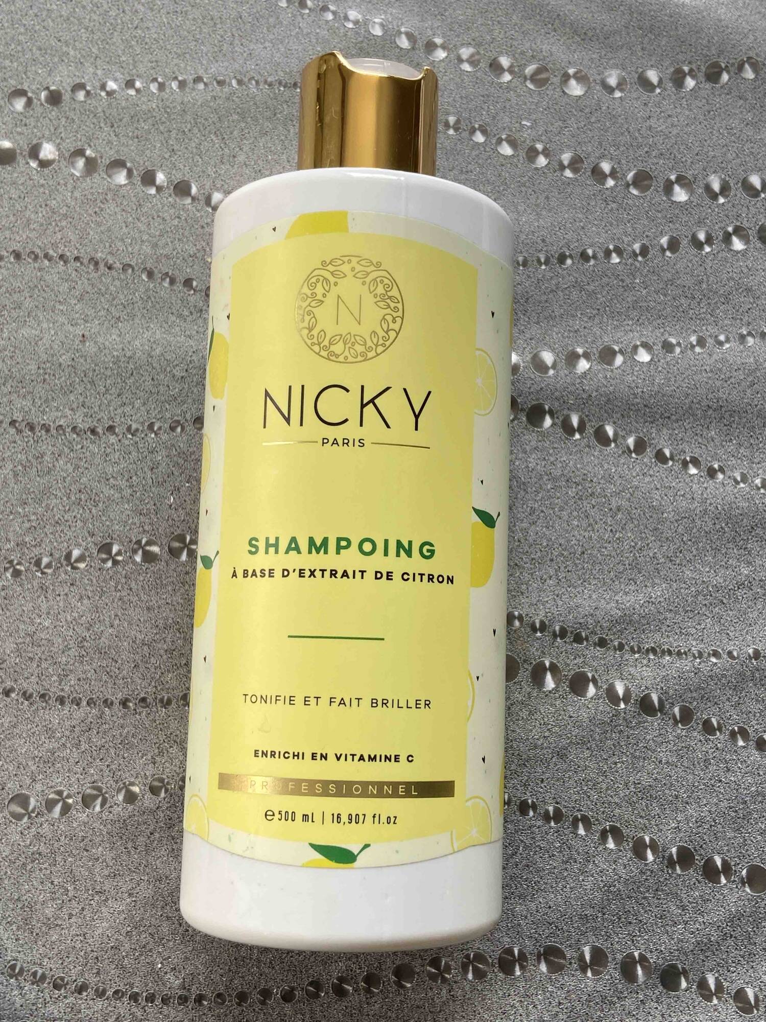 NICKY - Shampooing à base d'extrait de citron