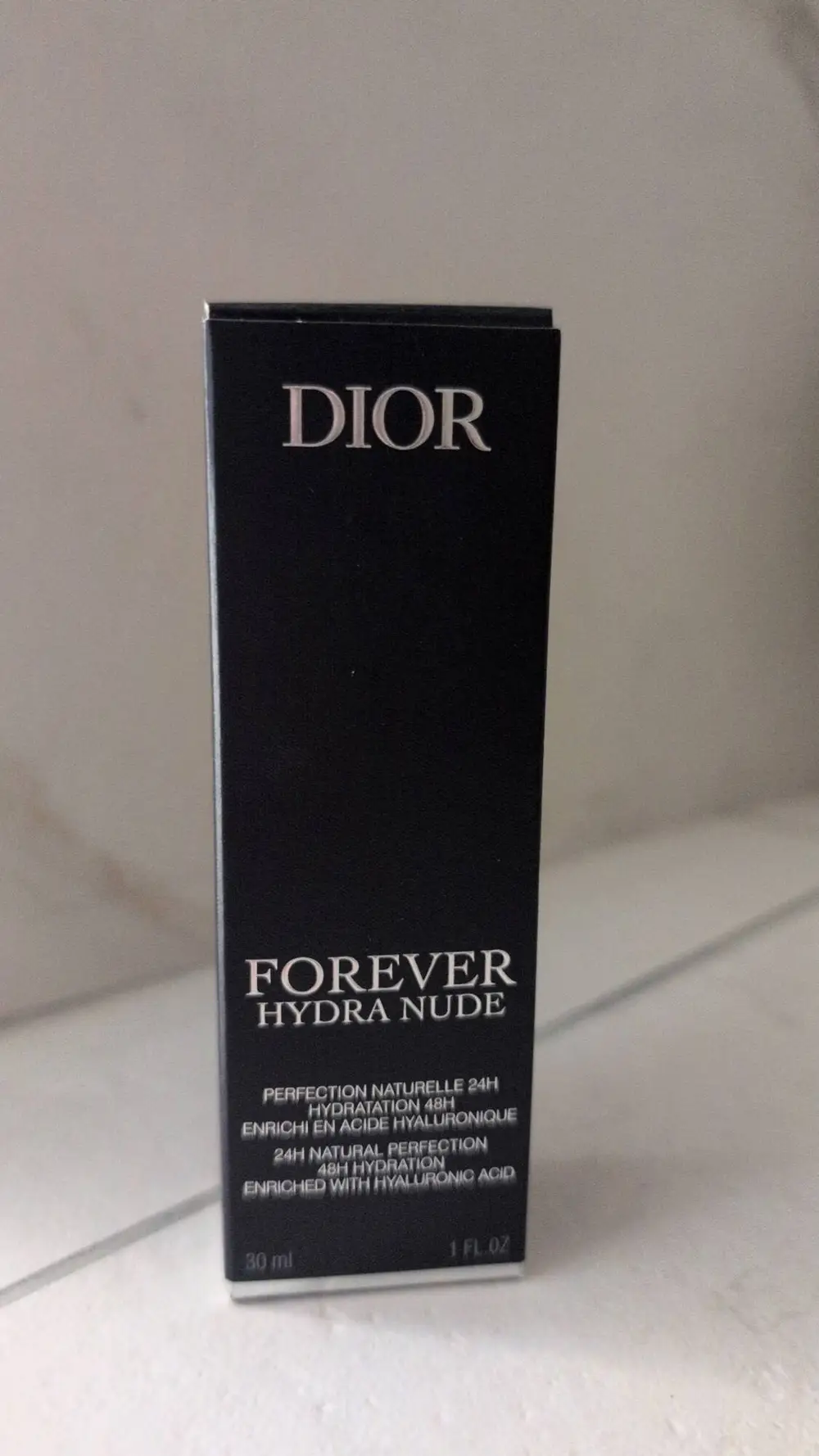 DIOR - Forever hydra nude