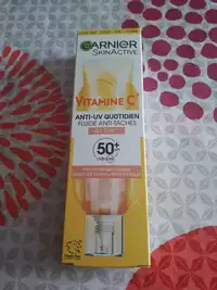 GARNIER - Vitamine C anti-uv quotidien - Fluide anti-taches SPF50+