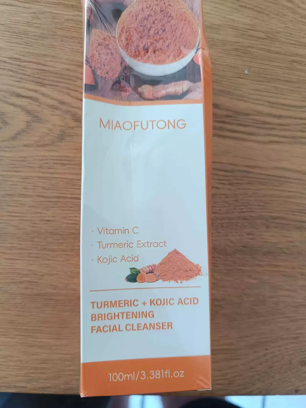 MIAOFUTONG - Turmeric + kojic acid  - Facial cleanser