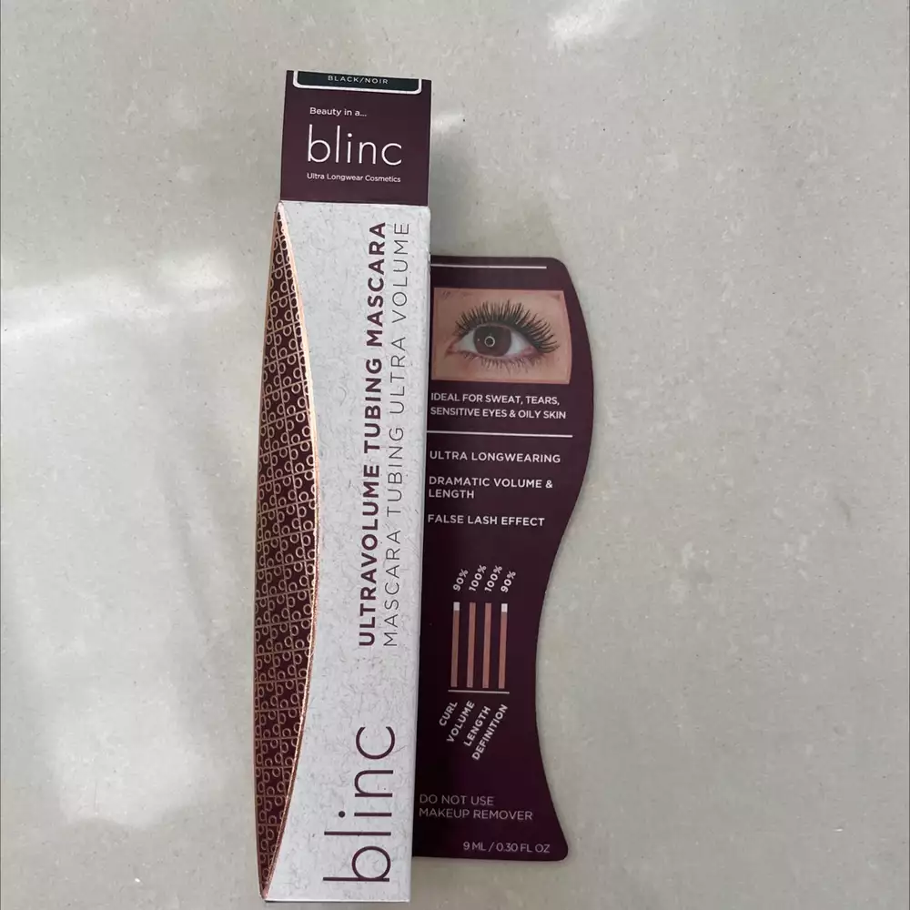 BLINC - Mascara tubing ultra volume