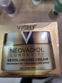 VICHY - Neovadiol longevity - Revolumizing cream 