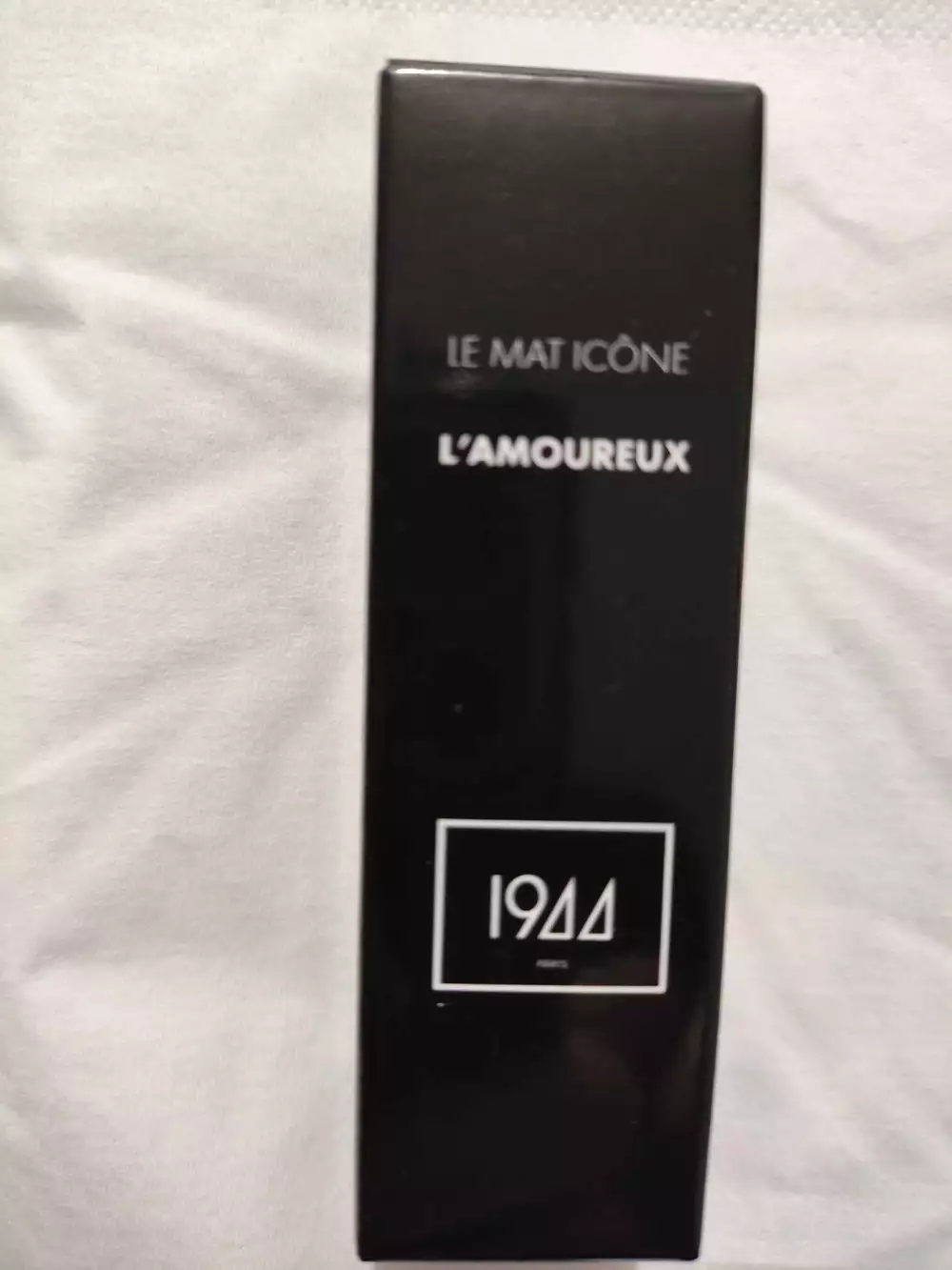 1944 PARIS - Le Mat Icône l'amoureux