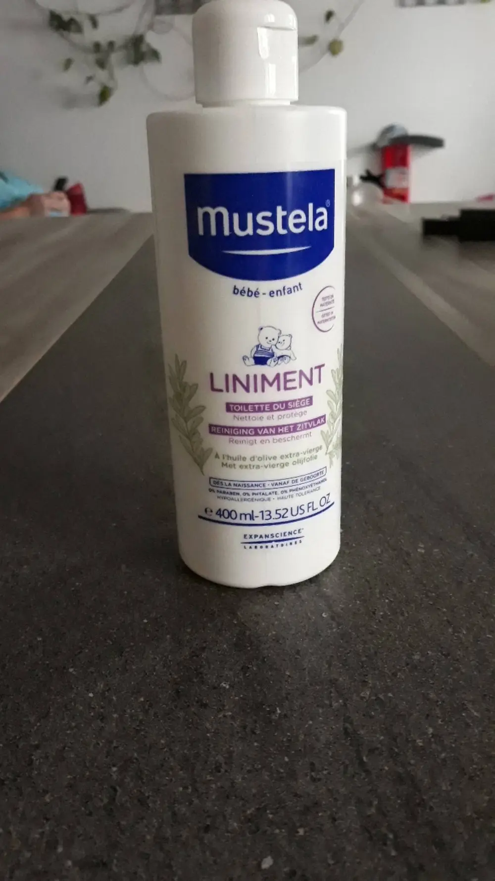 MUSTELA - Liniment - Toilette du siège bébé et enfant