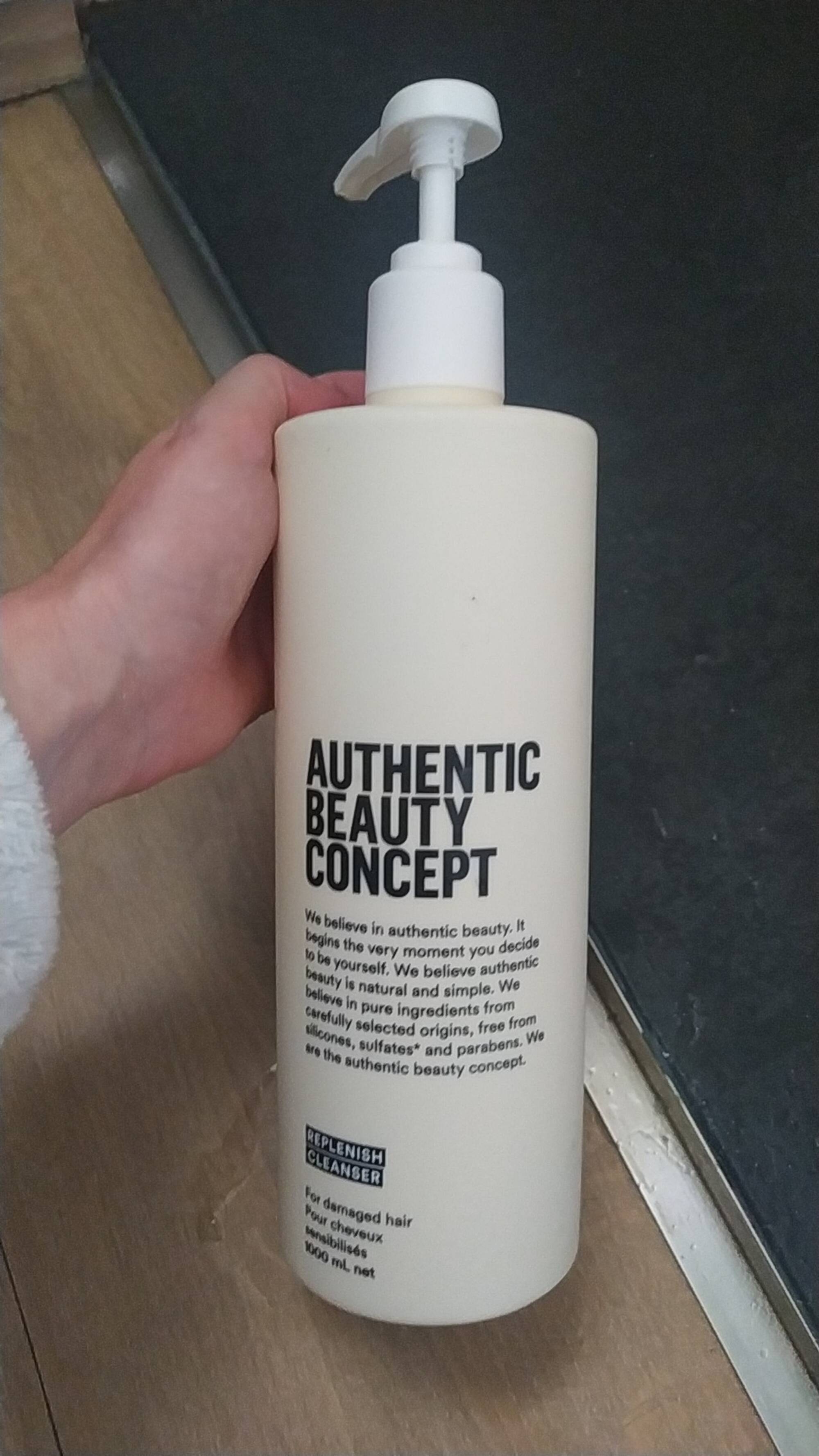 AUTHENTIC BEAUTY CONCEPT - Replenish cleanser