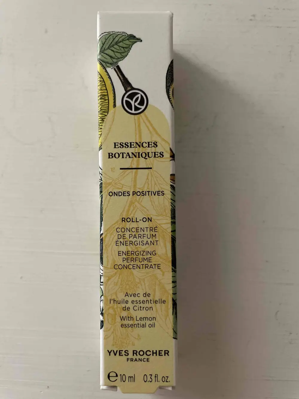 YVES ROCHER - Essences botaniques - Roll-on concentré de parfum énergisant
