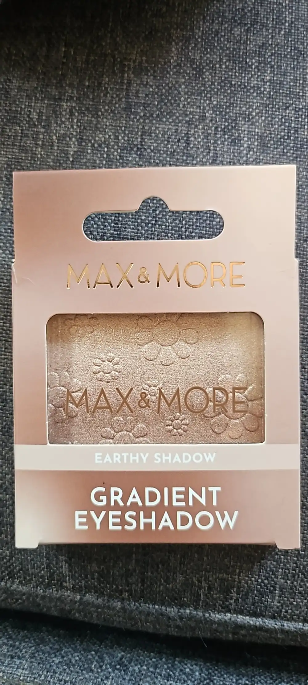 MAX & MORE - Earthy shadow - Gradient eyeshadow