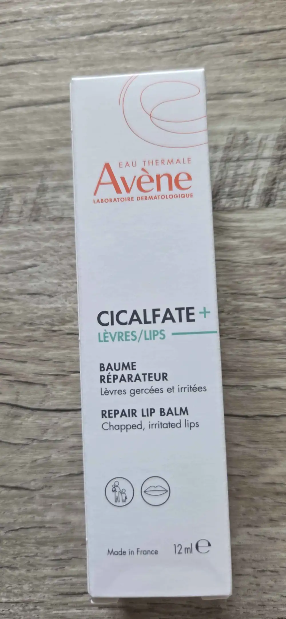 AVÈNE - Cicalfate+ - Baume réparateur lèvres
