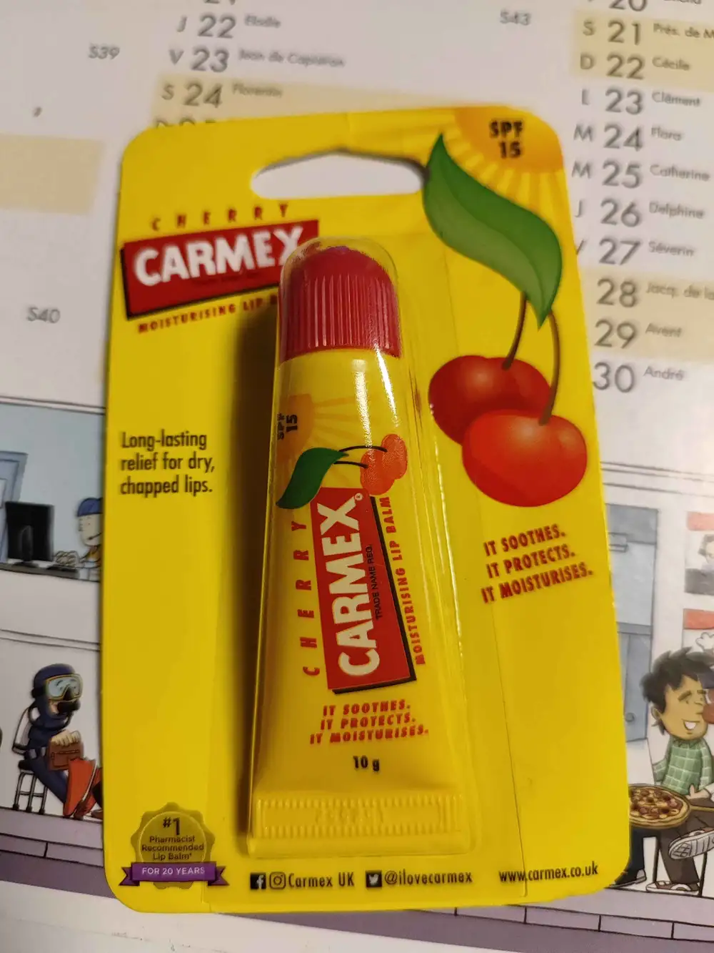 CARMEX - Cherry - Moisturising lip balm