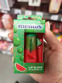 MENTOS - Lip gloss with watermelon scent