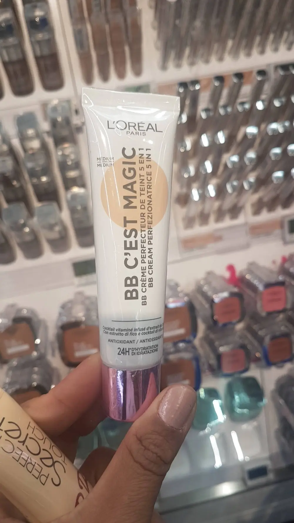 L'ORÉAL PARIS - BB c'est magic - BB crème perfecteur de teint 5 en 1