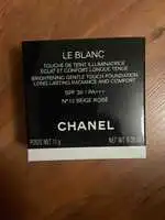 CHANEL - Le blanc - Fond de teint 12 beige rosé SPF 30