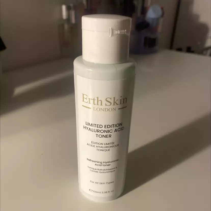 ERTH SKIN - Tonique rafraîchissant à l'acide hyaluronique