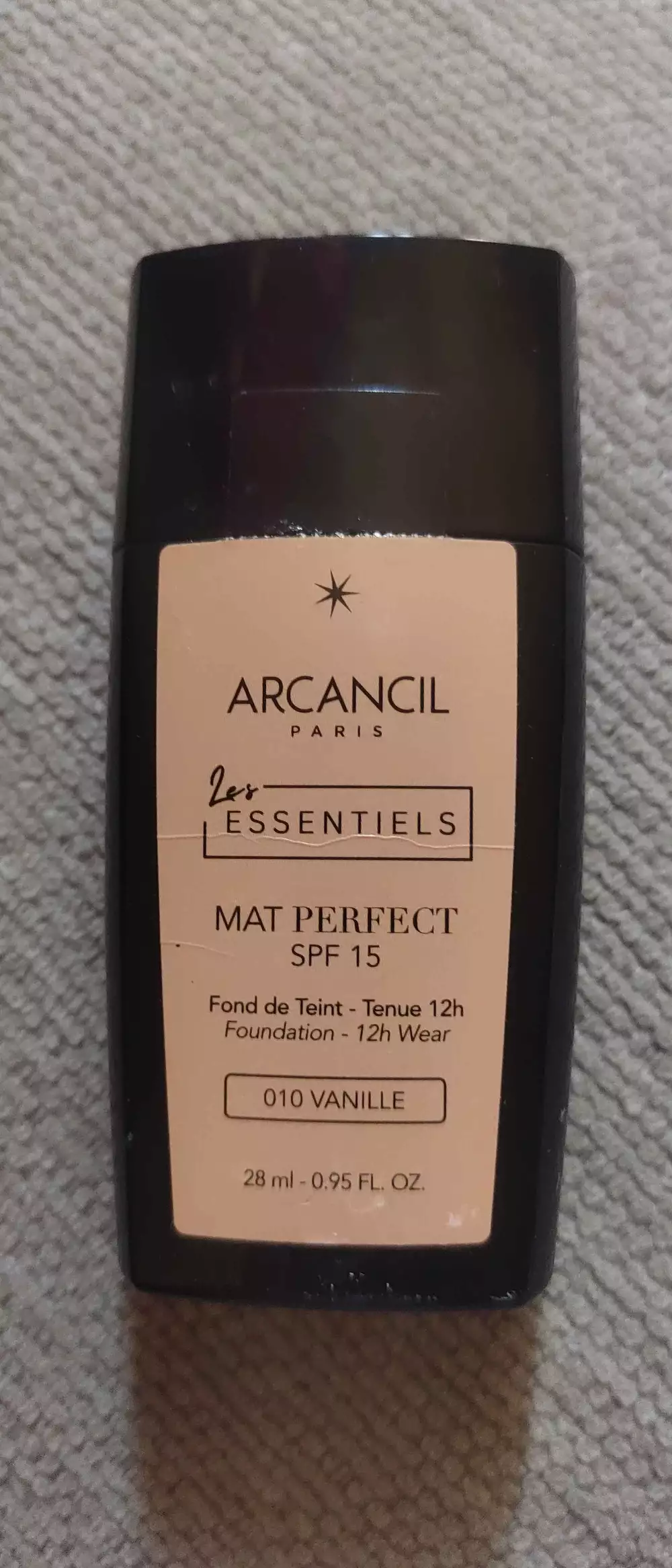 ARCANCIL - Les essentiels Mat perfect - Fond de teint 010 vanille SPF 15