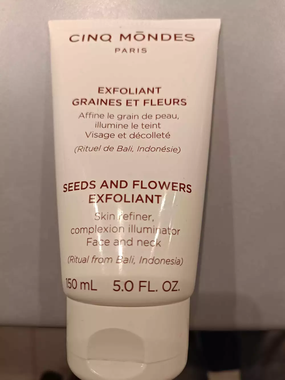 CINQ MONDES - Exfoliant graines et fleurs
