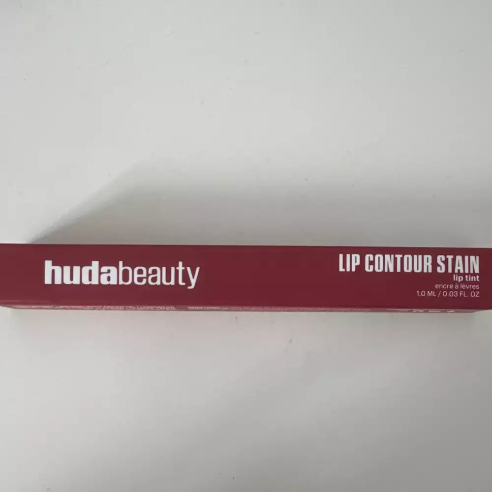 HUDA BEAUTY - Lip contour stain cinnamon
