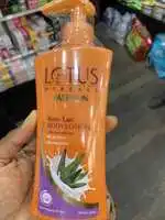 LOTUS HERBALS - Safe sun - Anti-tan body lotion SPF 25