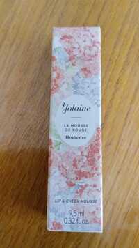 YOLAINE - Hortense - La mousse de rouge 