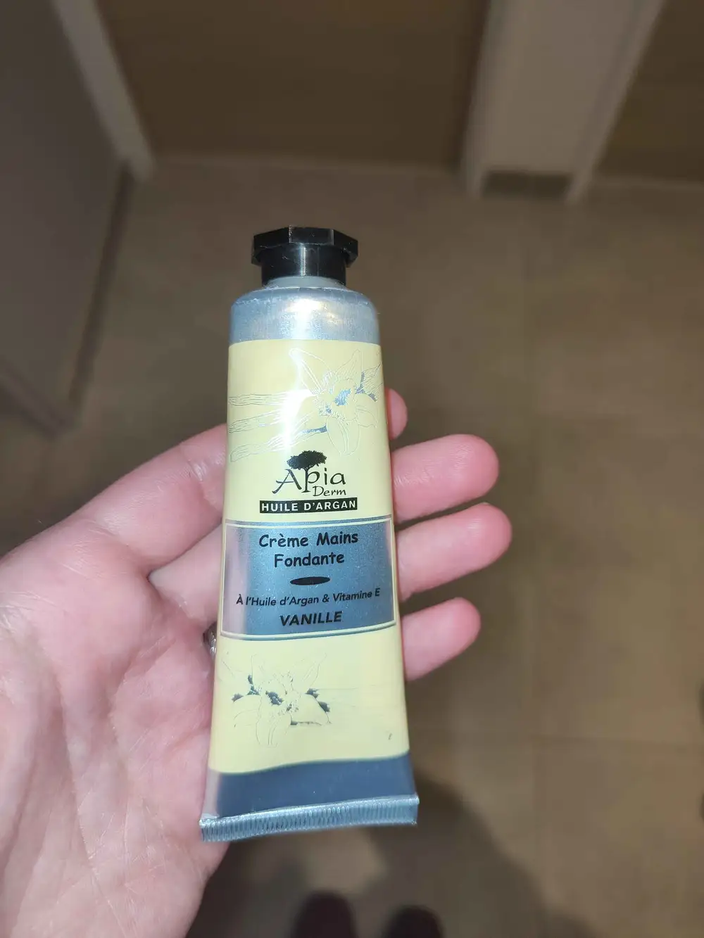 APIA DERM - Huile d'argan - Crème mains fondante vanille