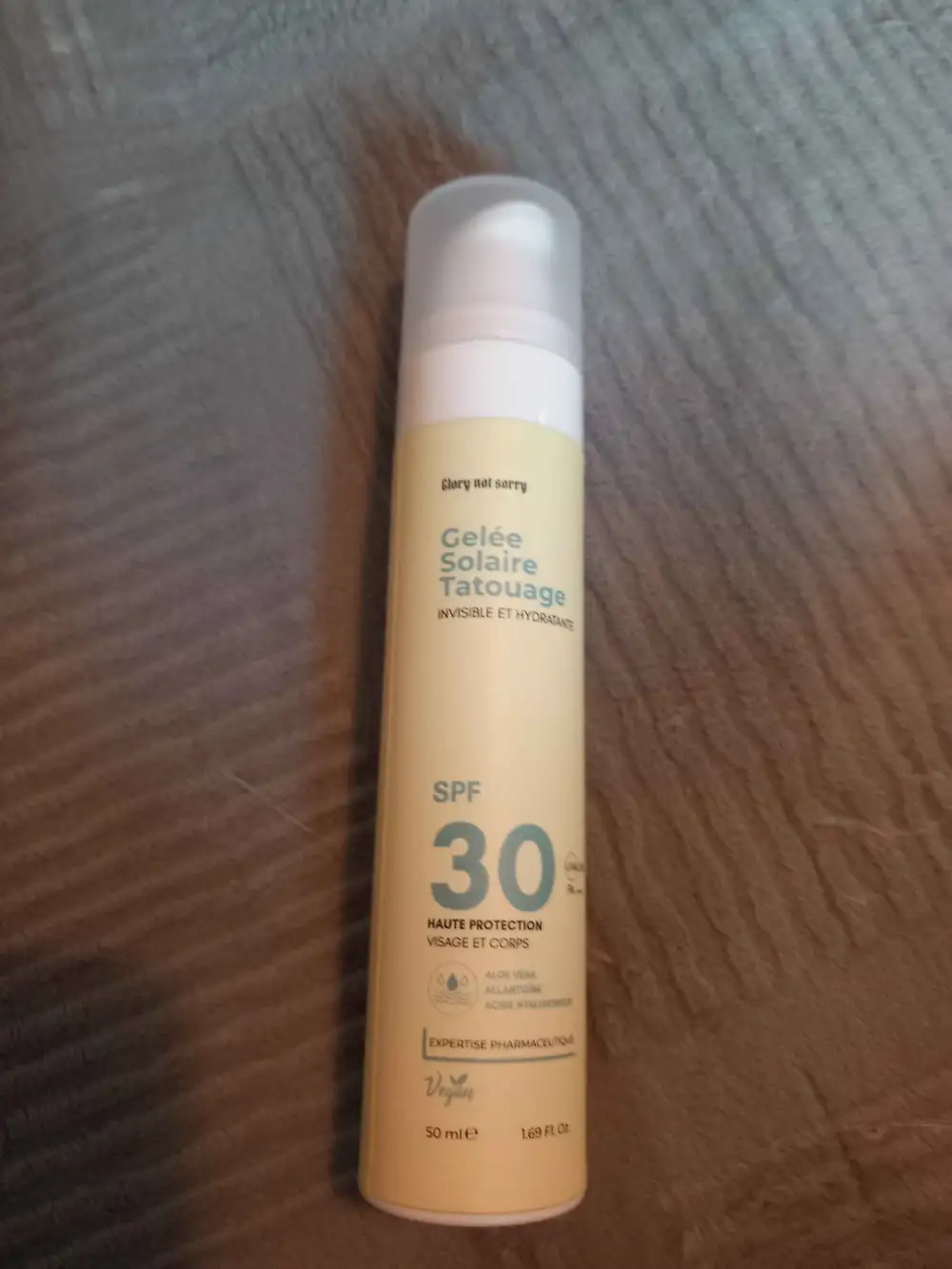 GLORY NOT SORRY - Gelée solaire tatouage SPF 30