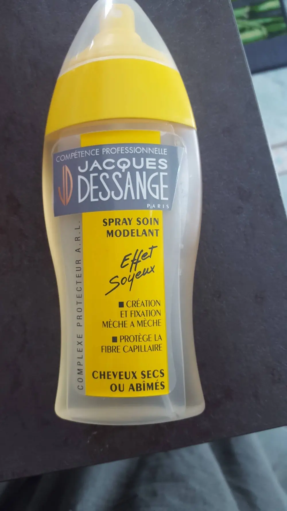 JACQUES DESSANGE PARIS - Spray soin modelant effet soyeux