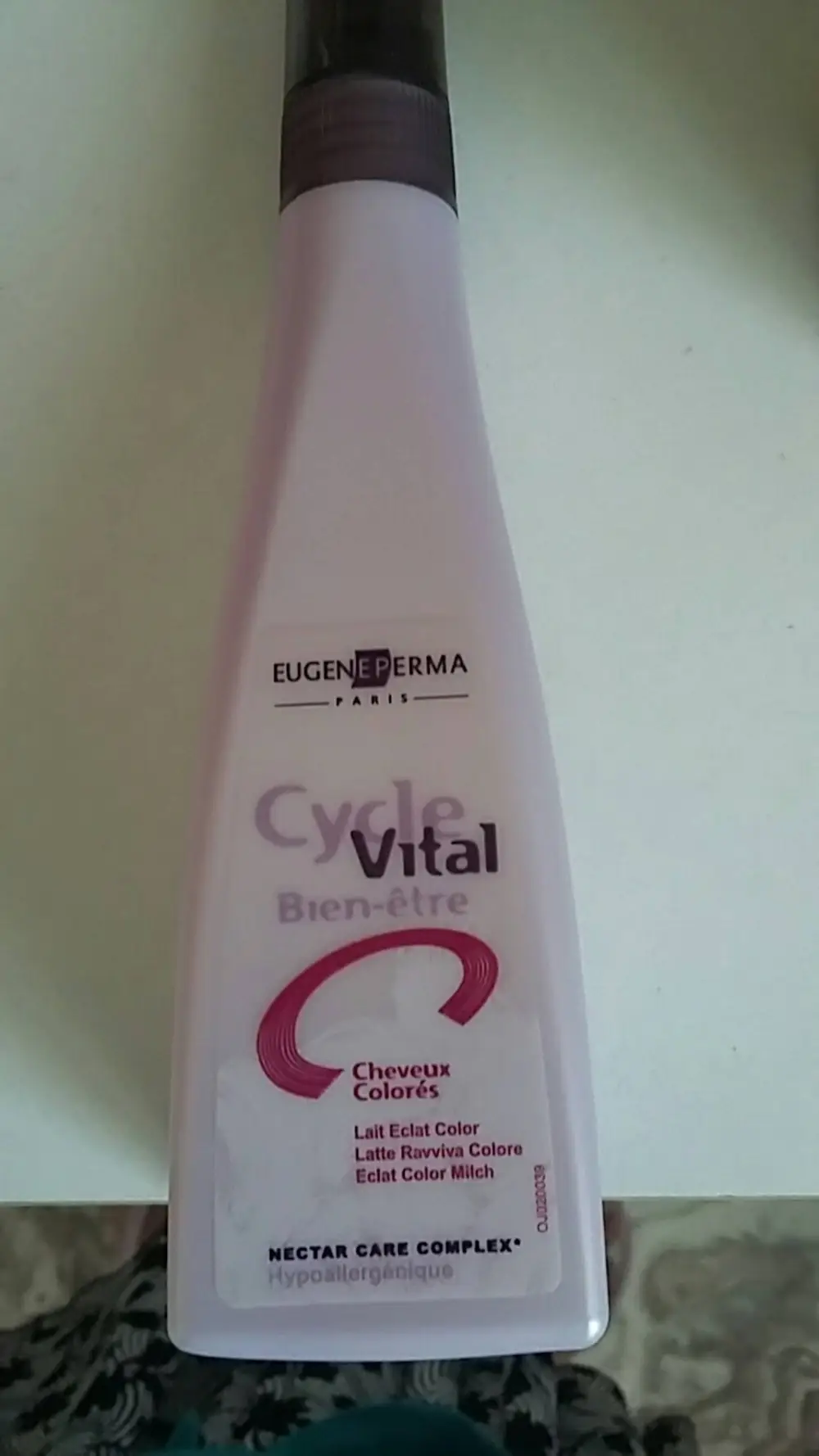 EUGÈNE PERMA - Cycle vital - Lait éclat color