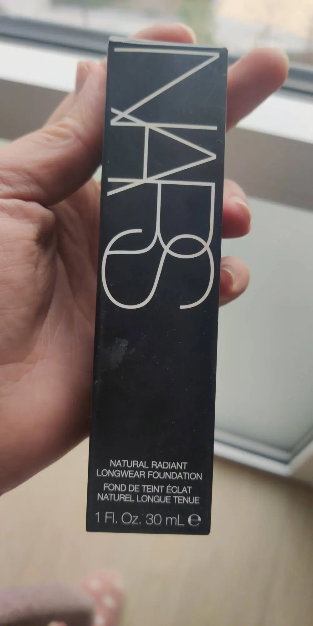 NARS - Fond de teint éclat naturel longue tenue