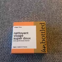 UN BOTTLED - Nettoyant visage super doux 