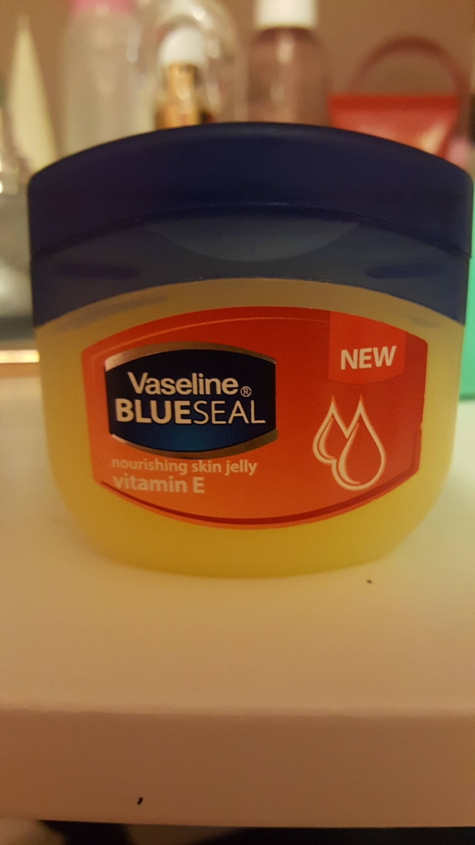 VASELINE - Blueseal - Nourishing skin jelly vitamine E