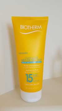 BIOTHERM - Fluide solaire fondant sur peau sèche ou mouillée - SPF15