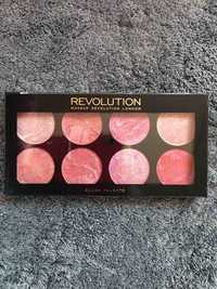 MAKEUP REVOLUTION - Blush palette queen